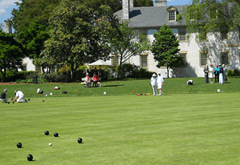 The Williamsburg Inn Lawn Bowling Club will hold it&rsquo;s annual open house on Saturday, April 20 at 9 a.m. behind the Inn, 136 E. Francis Street. 